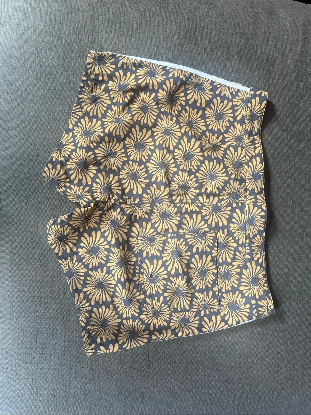 Dandy Del Mar stylish men